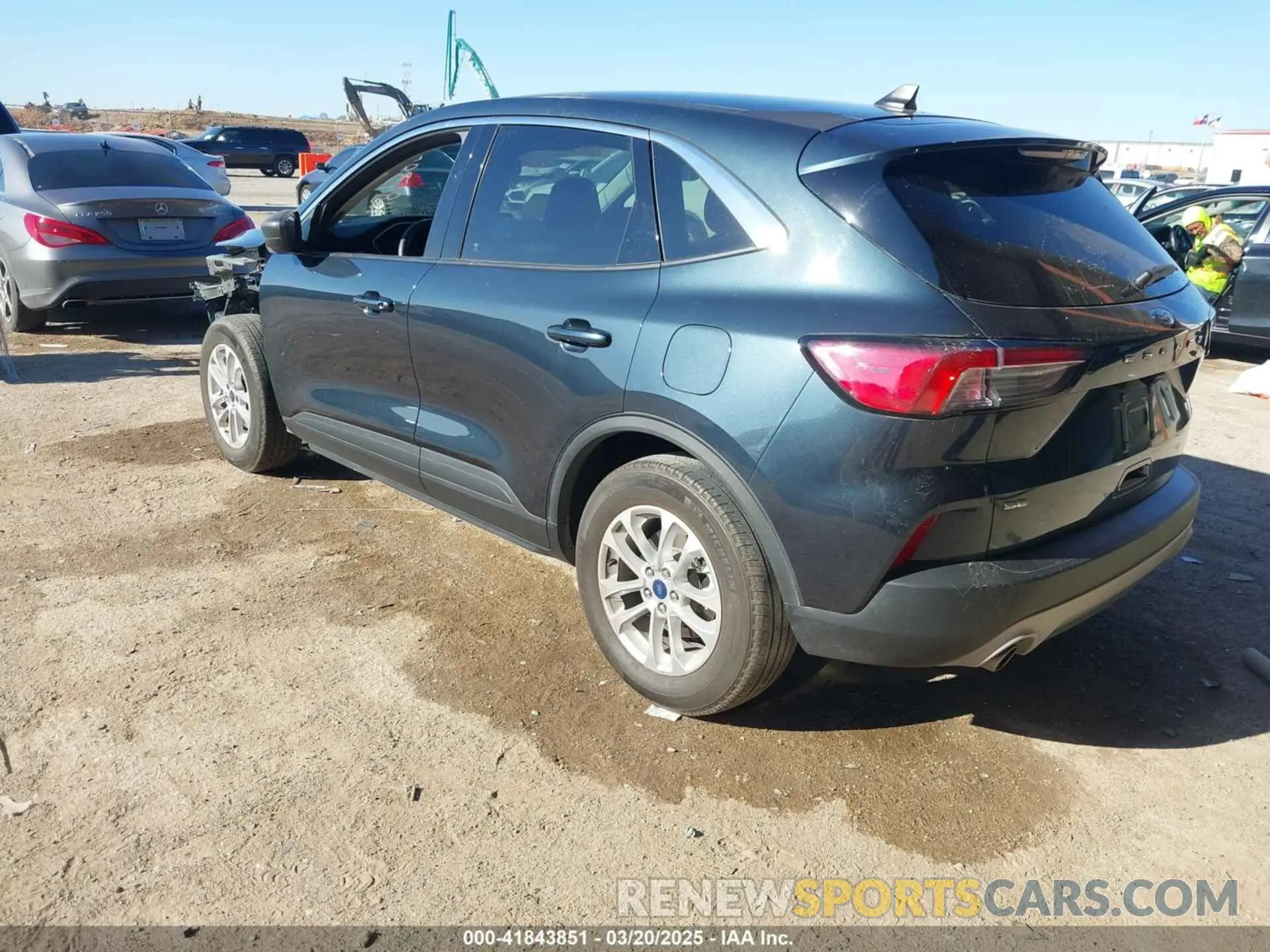 3 fotografías del automóvil dañado 1FMCU0G6XNUA76560 FORD ESCAPE 2022