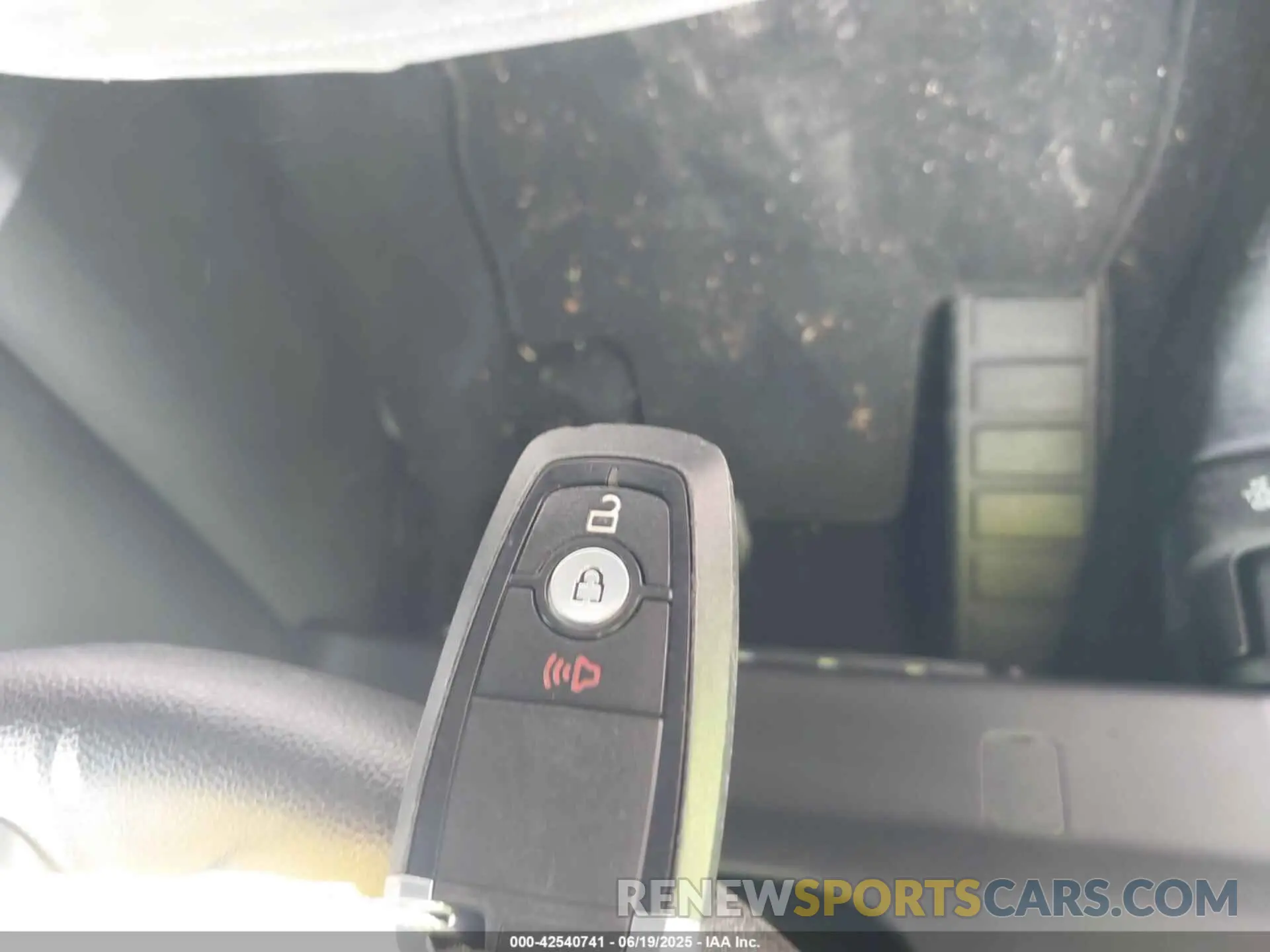 11 fotografías del automóvil dañado 1FMCU0G6XNUB81440 FORD ESCAPE 2022