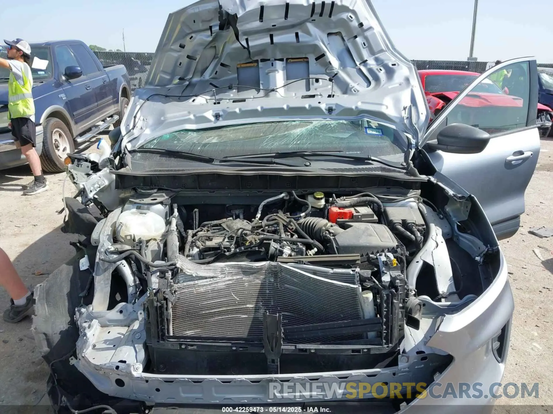 6 fotografías del automóvil dañado 1FMCU0G6XNUC01282 FORD ESCAPE 2022