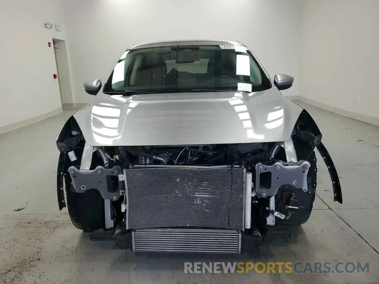 5 fotografías del automóvil dañado 1FMCU0H60NUA71771 FORD ESCAPE 2022