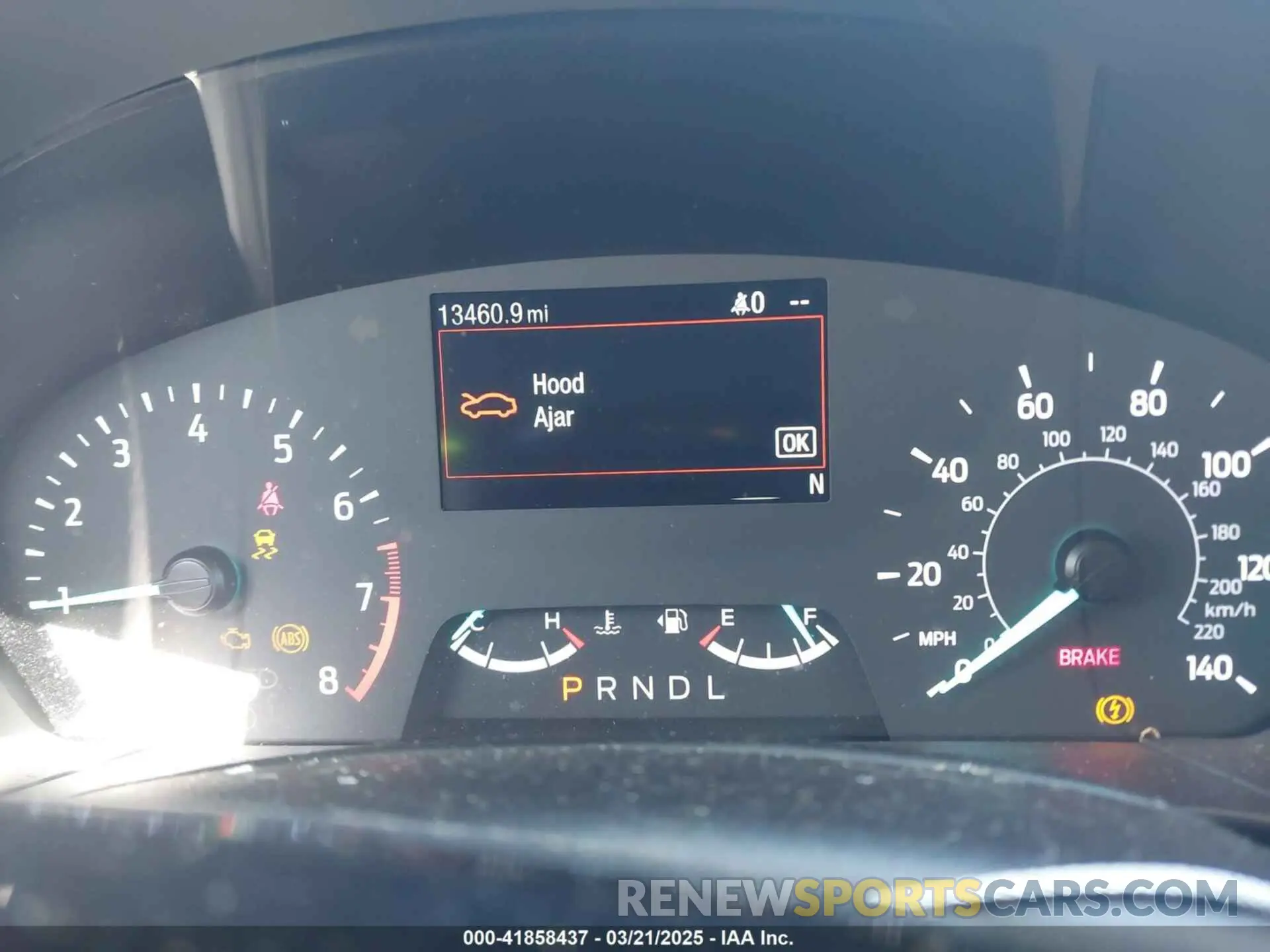7 fotografías del automóvil dañado 1FMCU0H61NUB35798 FORD ESCAPE 2022