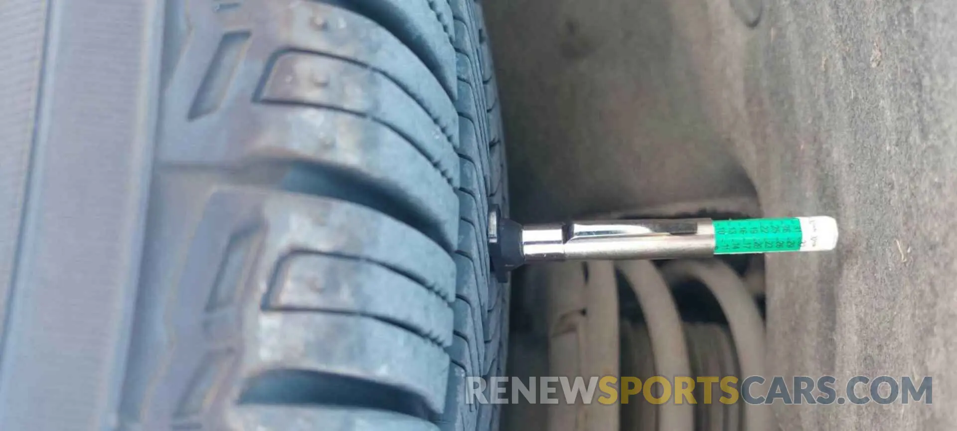 6 fotografías del automóvil dañado 1FMCU0H63NUA73398 FORD ESCAPE 2022
