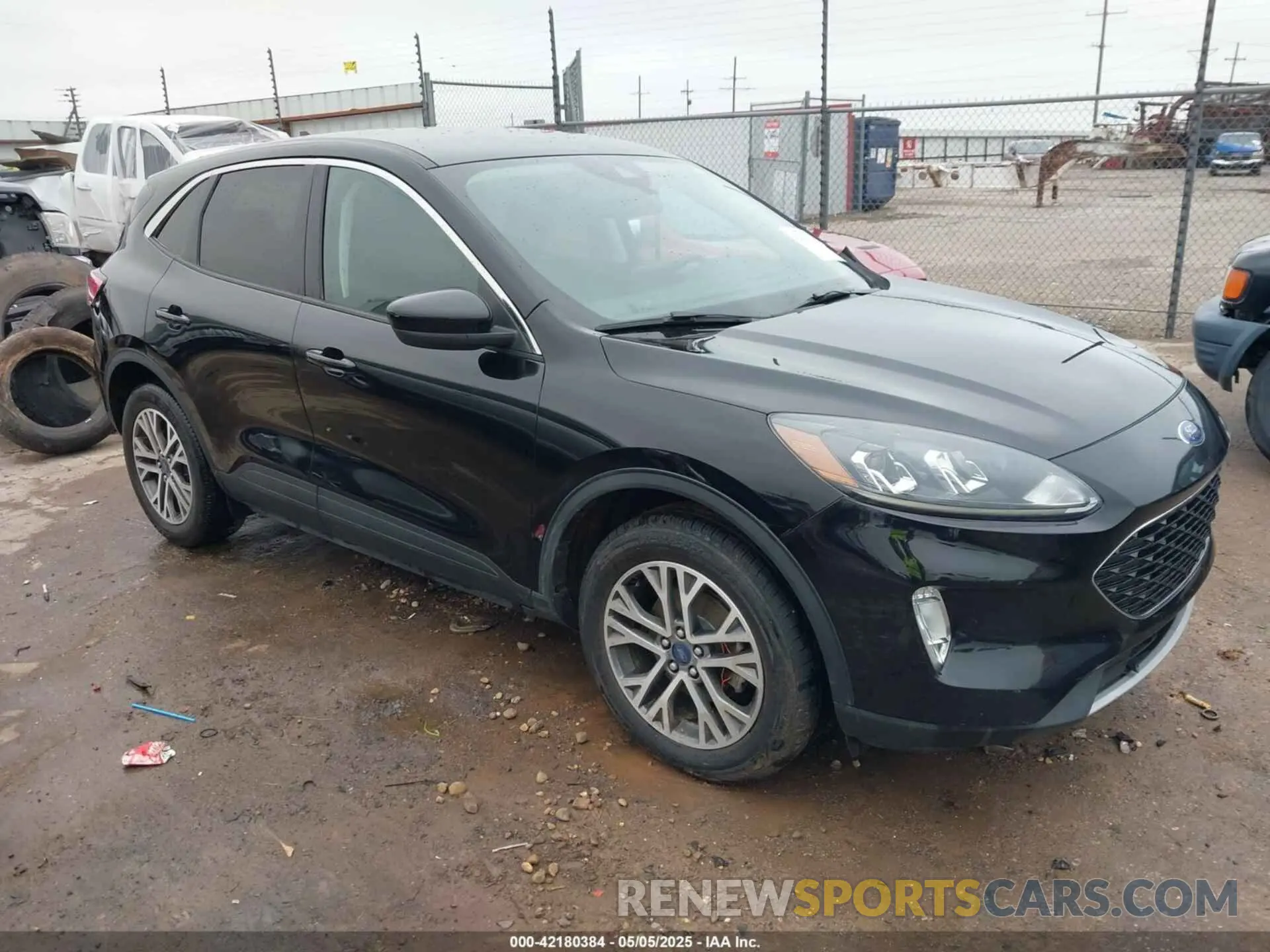 1 fotografías del automóvil dañado 1FMCU0H66NUA67126 FORD ESCAPE 2022