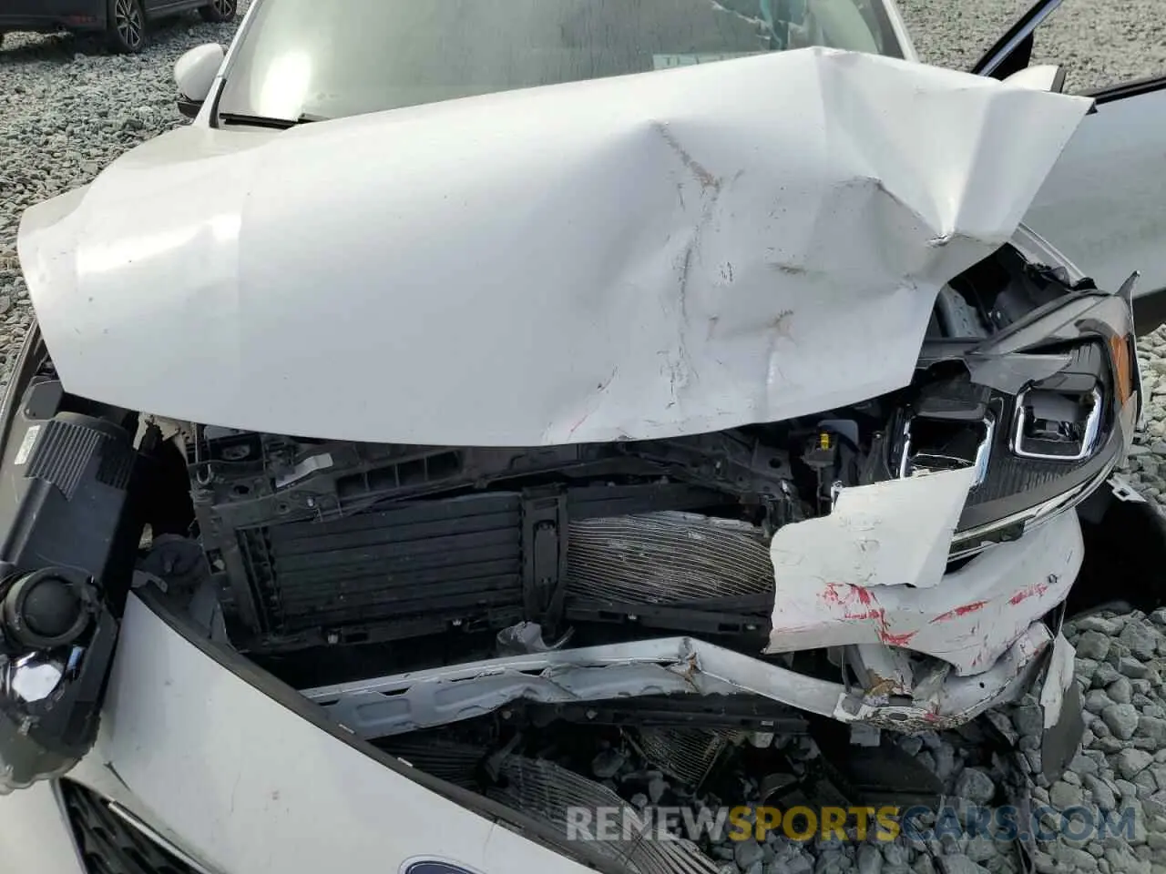 11 fotografías del automóvil dañado 1FMCU0H67NUA53896 FORD ESCAPE 2022