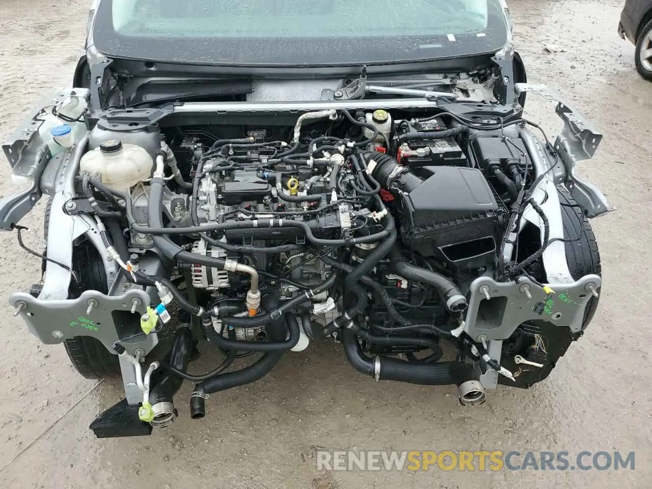 12 fotografías del automóvil dañado 1FMCU0H68NUA70609 FORD ESCAPE 2022