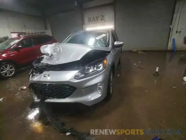 13 fotografías del automóvil dañado 1FMCU0H69NUA32290 FORD ESCAPE 2022