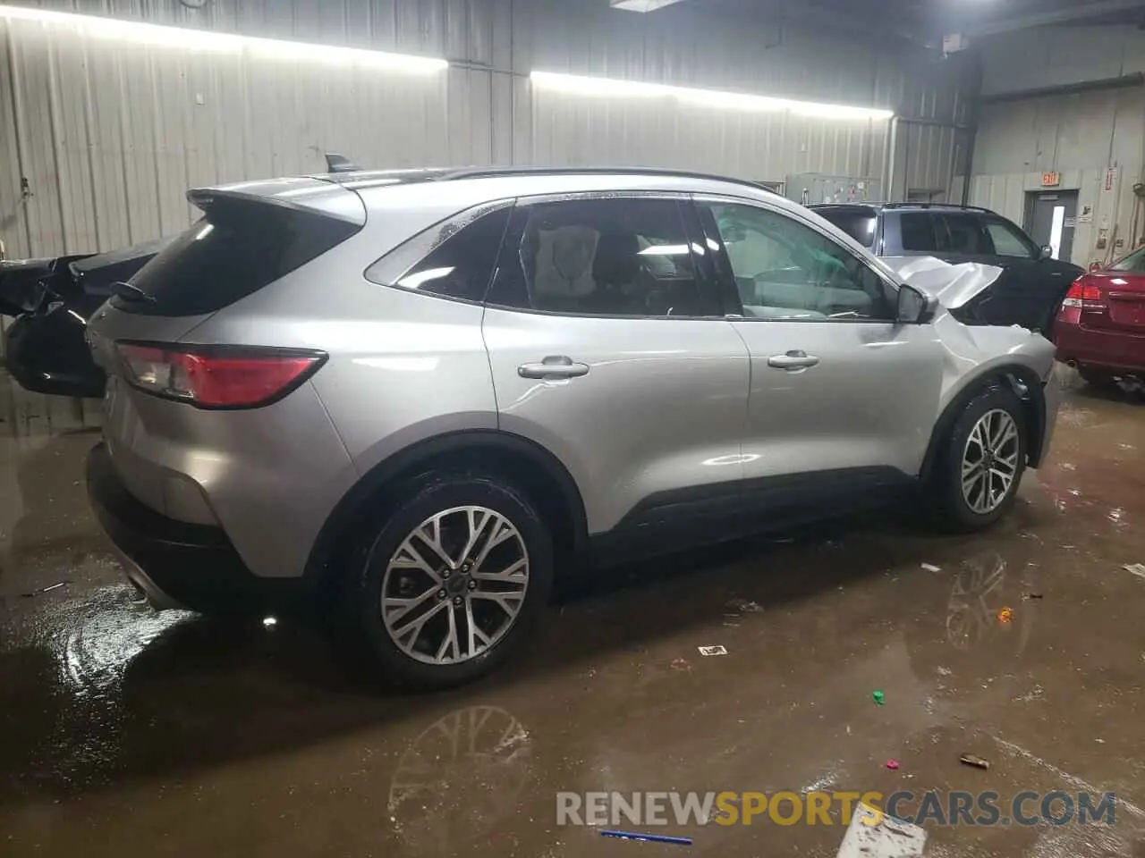 3 fotografías del automóvil dañado 1FMCU0H69NUA32290 FORD ESCAPE 2022