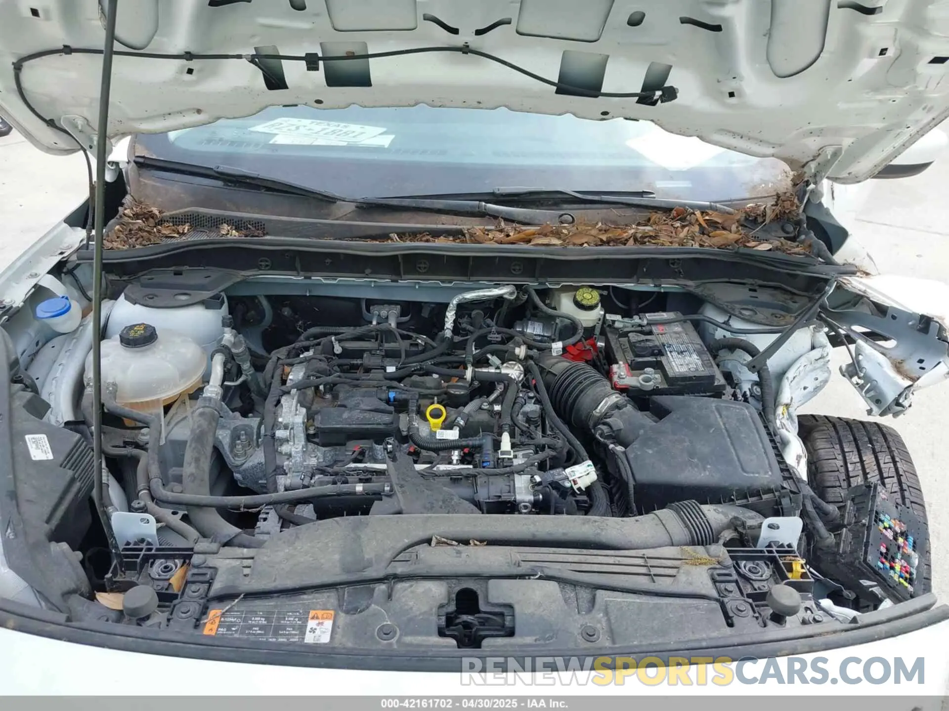 10 fotografías del automóvil dañado 1FMCU0H6XNUA83488 FORD ESCAPE 2022