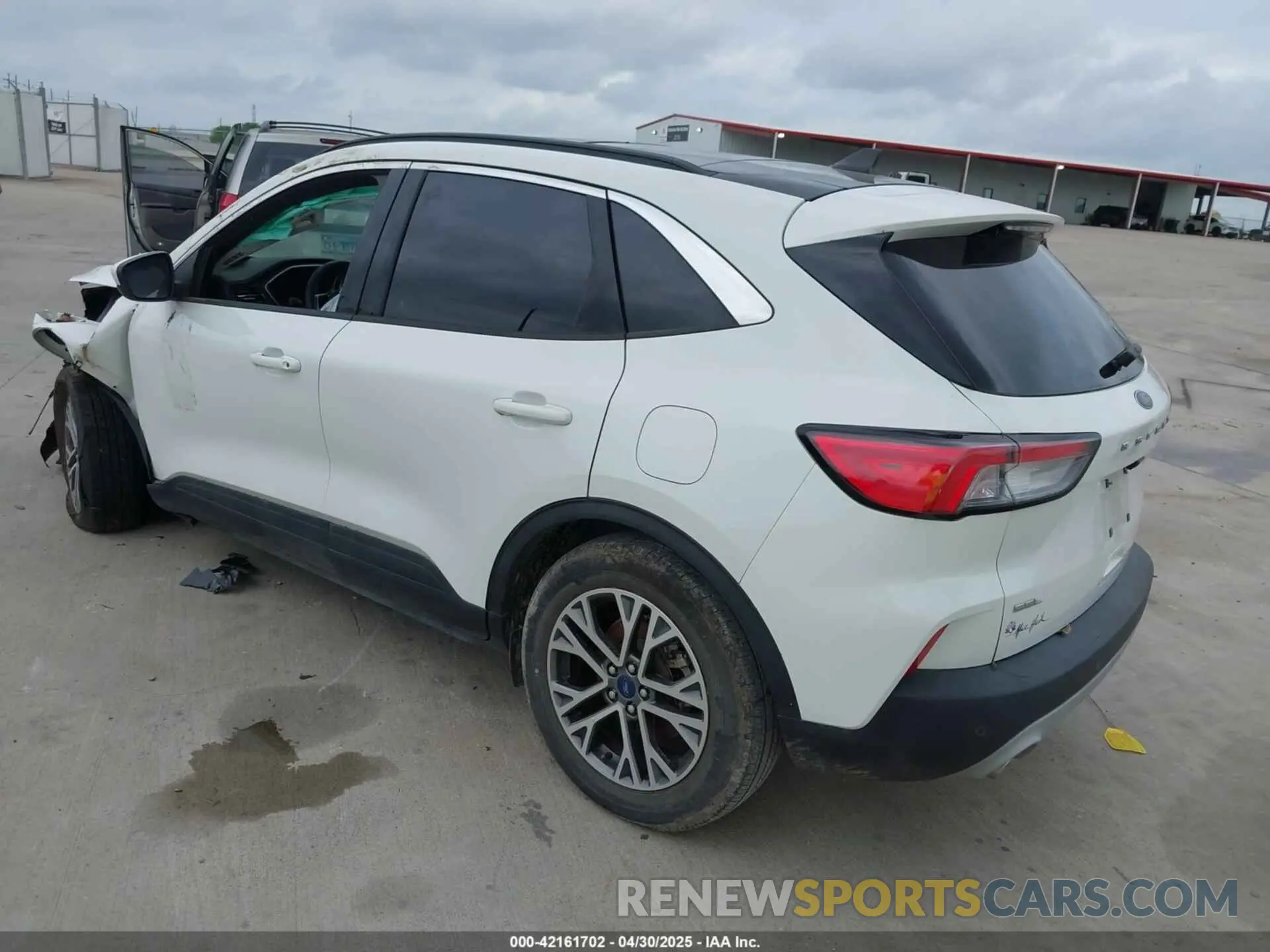 3 fotografías del automóvil dañado 1FMCU0H6XNUA83488 FORD ESCAPE 2022