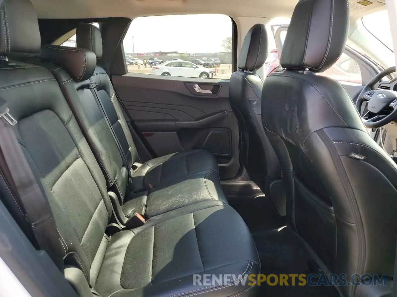 11 fotografías del automóvil dañado 1FMCU0KZ3NUB06743 FORD ESCAPE 2022