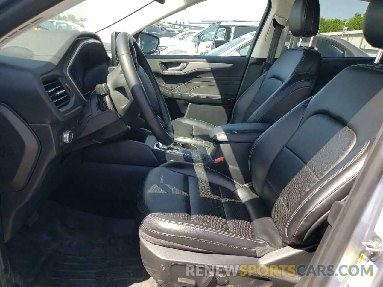 7 fotografías del automóvil dañado 1FMCU0KZ4NUB79734 FORD ESCAPE 2022
