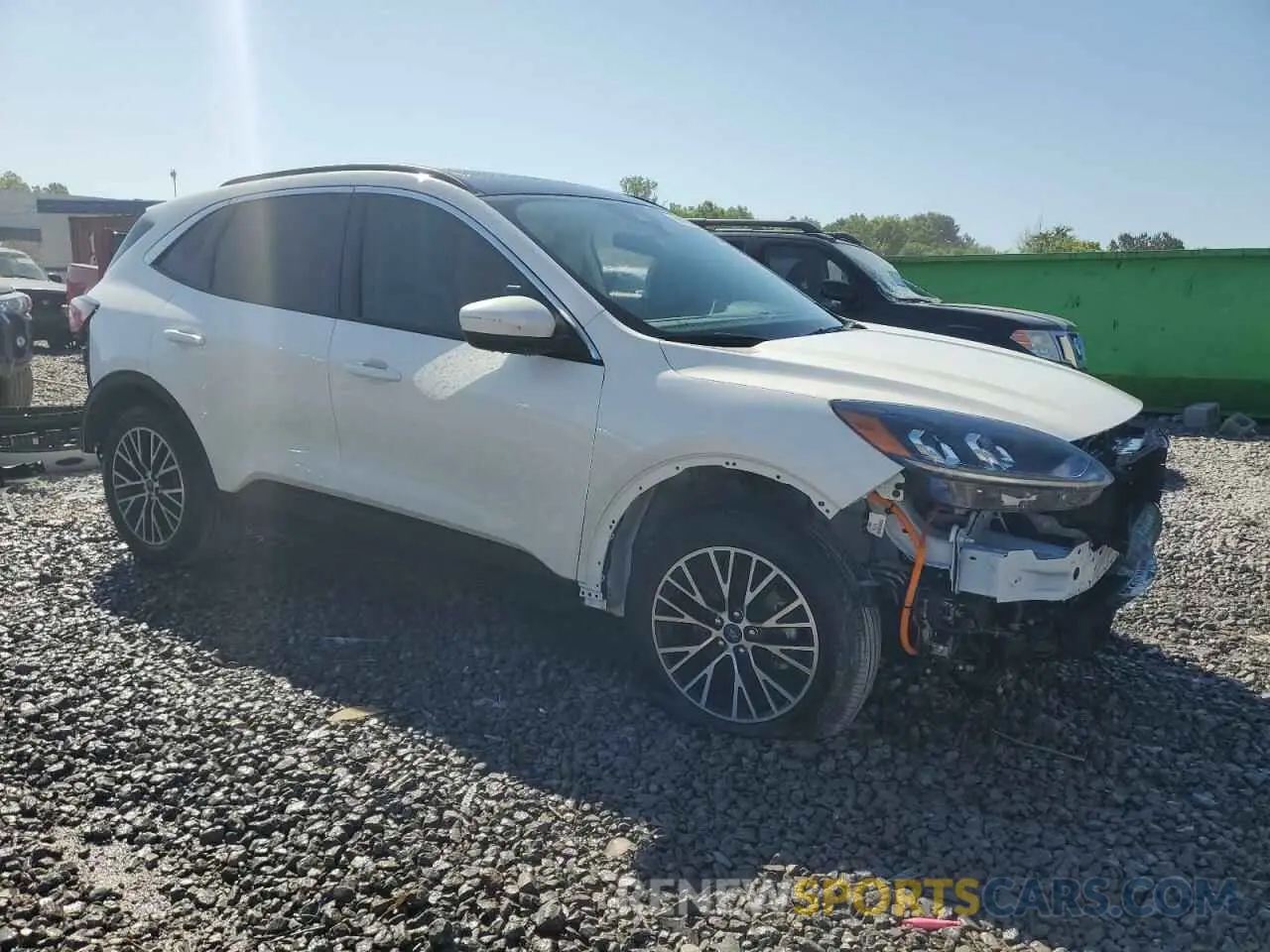 4 fotografías del automóvil dañado 1FMCU0KZ5NUB80200 FORD ESCAPE 2022