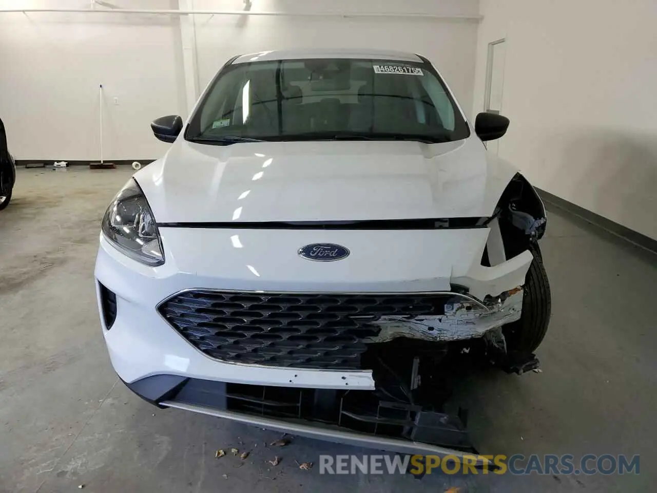 5 fotografías del automóvil dañado 1FMCU9BZ1NUA24675 FORD ESCAPE 2022