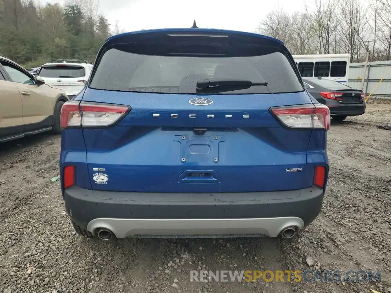 6 fotografías del automóvil dañado 1FMCU9BZ5NUA64399 FORD ESCAPE 2022