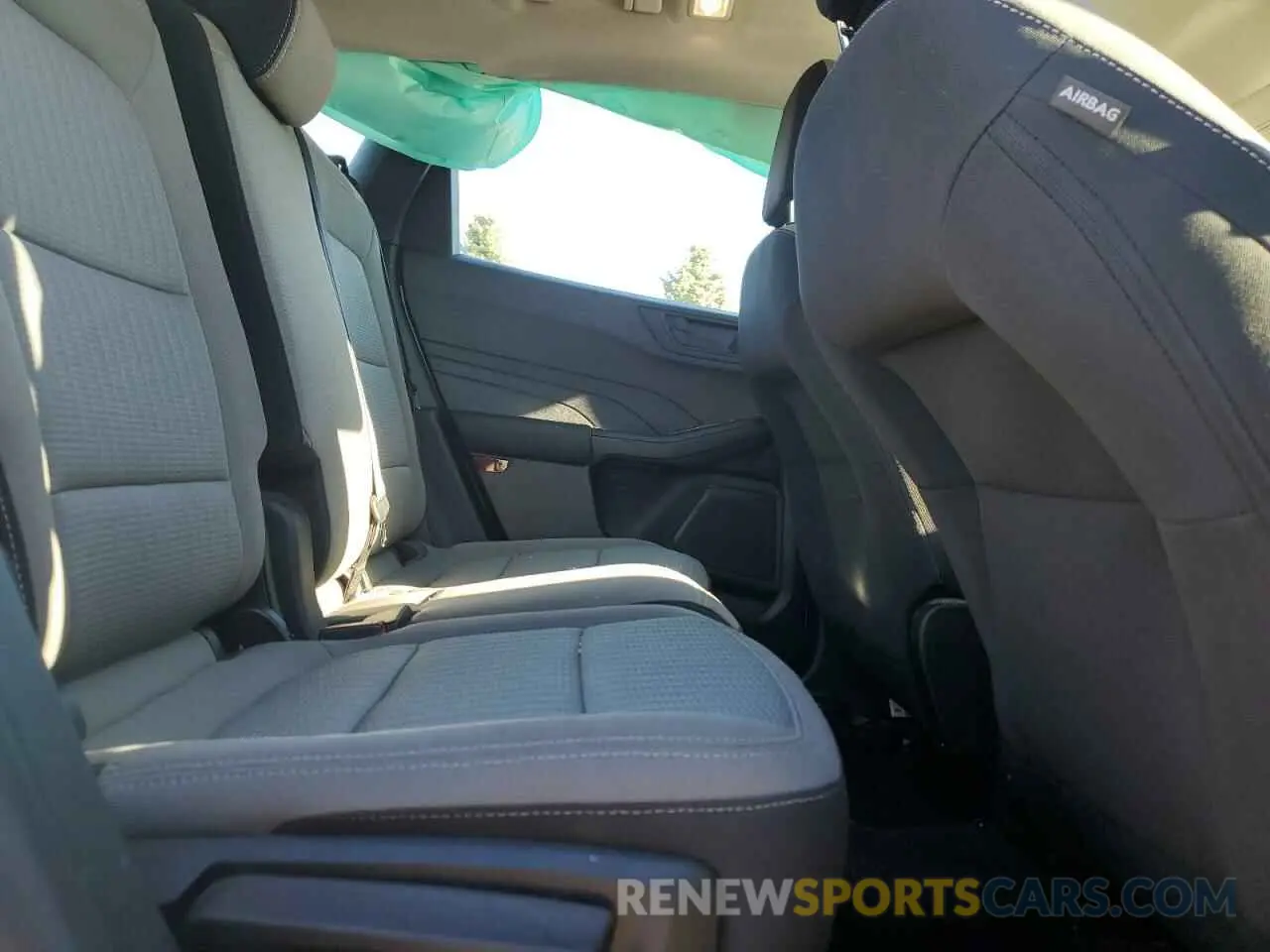 11 fotografías del automóvil dañado 1FMCU9F69NUA93016 FORD ESCAPE 2022