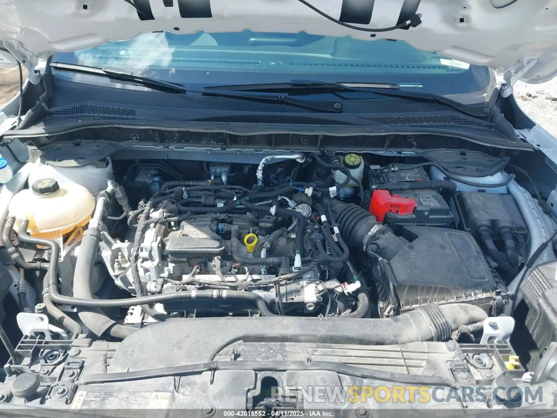 10 fotografías del automóvil dañado 1FMCU9F6XNUB31191 FORD ESCAPE 2022