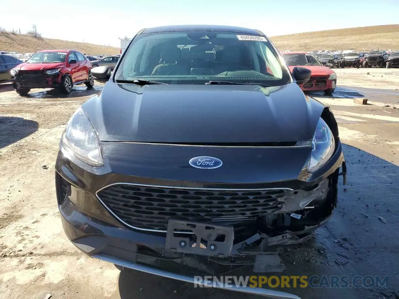 5 fotografías del automóvil dañado 1FMCU9G60NUA11575 FORD ESCAPE 2022