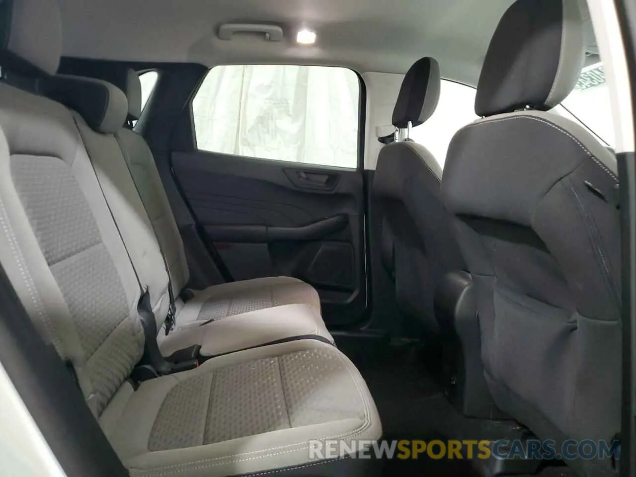 11 fotografías del automóvil dañado 1FMCU9G60NUA60551 FORD ESCAPE 2022