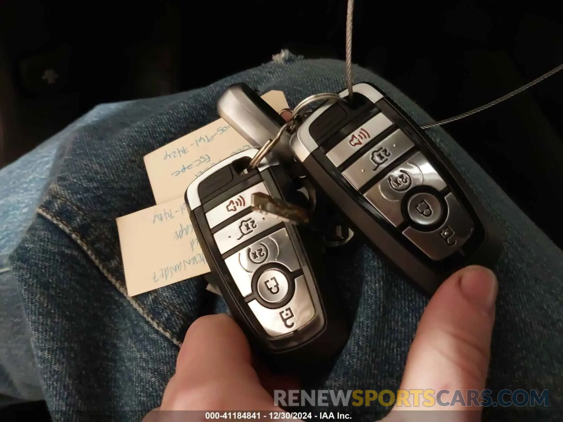 11 fotografías del automóvil dañado 1FMCU9G60NUB52307 FORD ESCAPE 2022