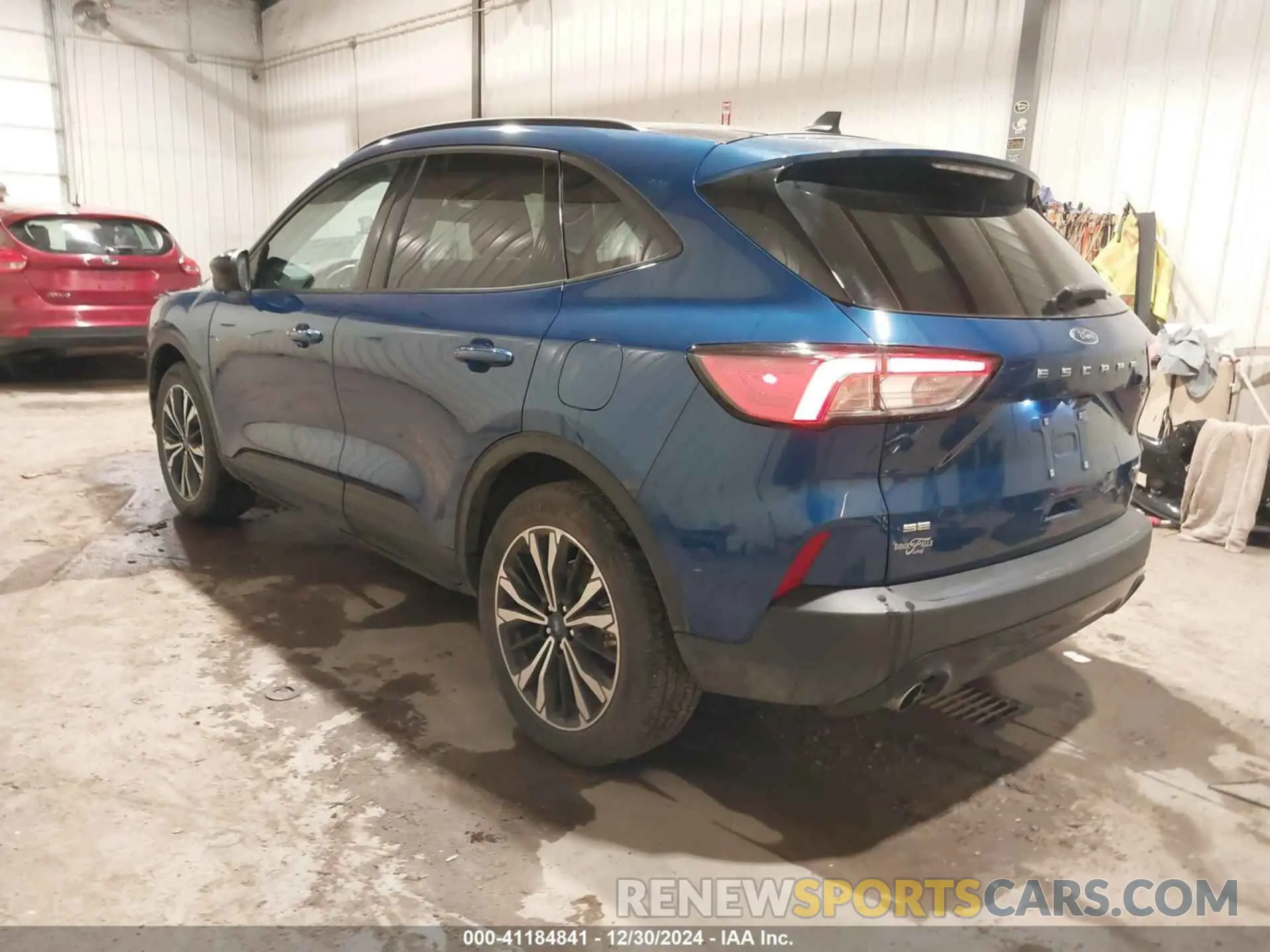 3 fotografías del automóvil dañado 1FMCU9G60NUB52307 FORD ESCAPE 2022