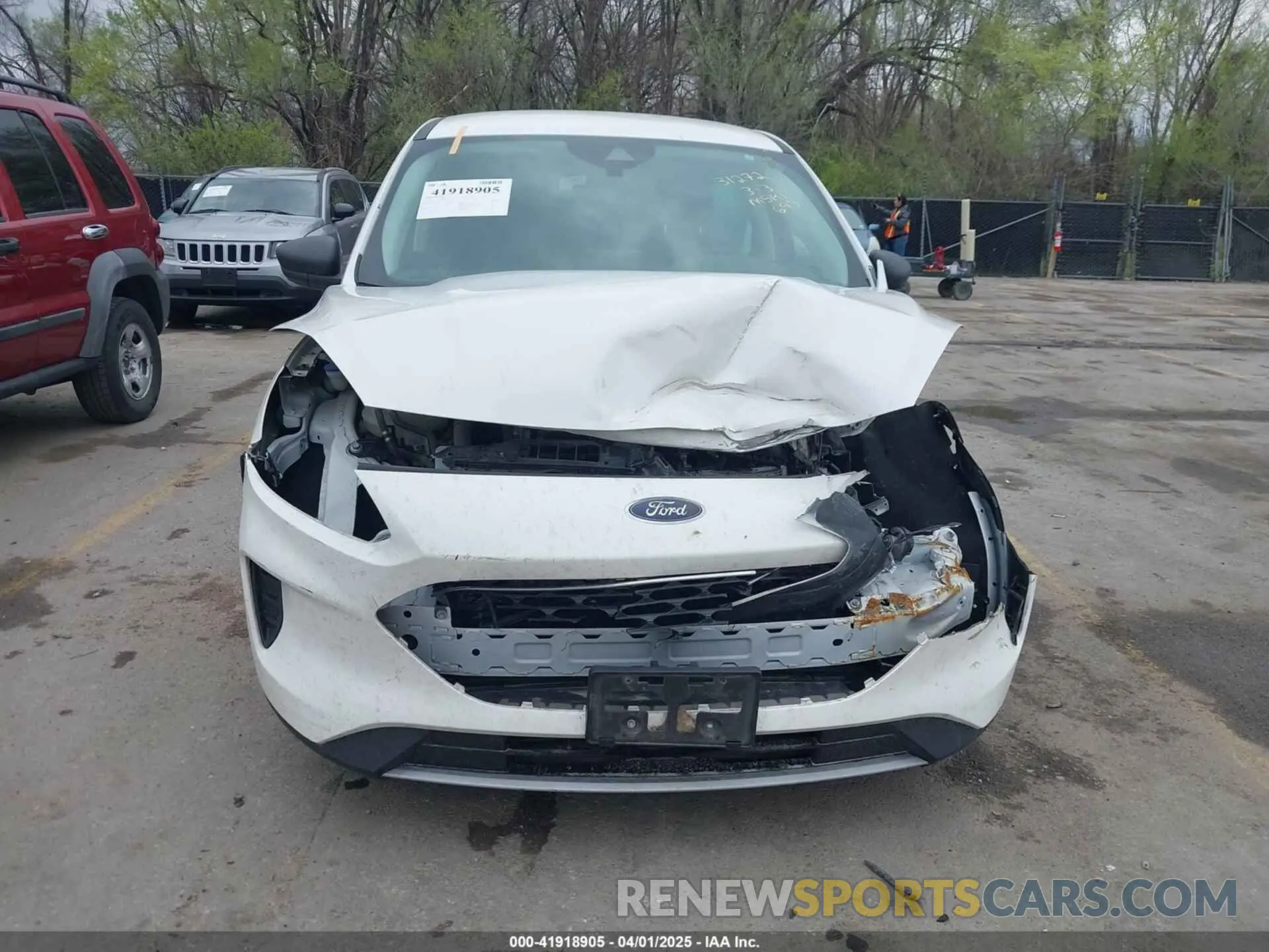 11 fotografías del automóvil dañado 1FMCU9G61NUA61028 FORD ESCAPE 2022