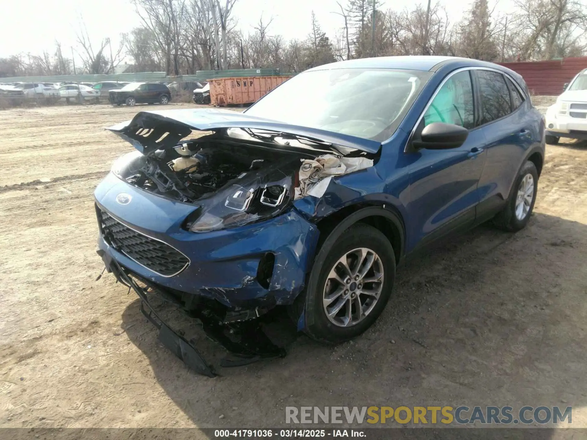 2 fotografías del automóvil dañado 1FMCU9G61NUA91016 FORD ESCAPE 2022