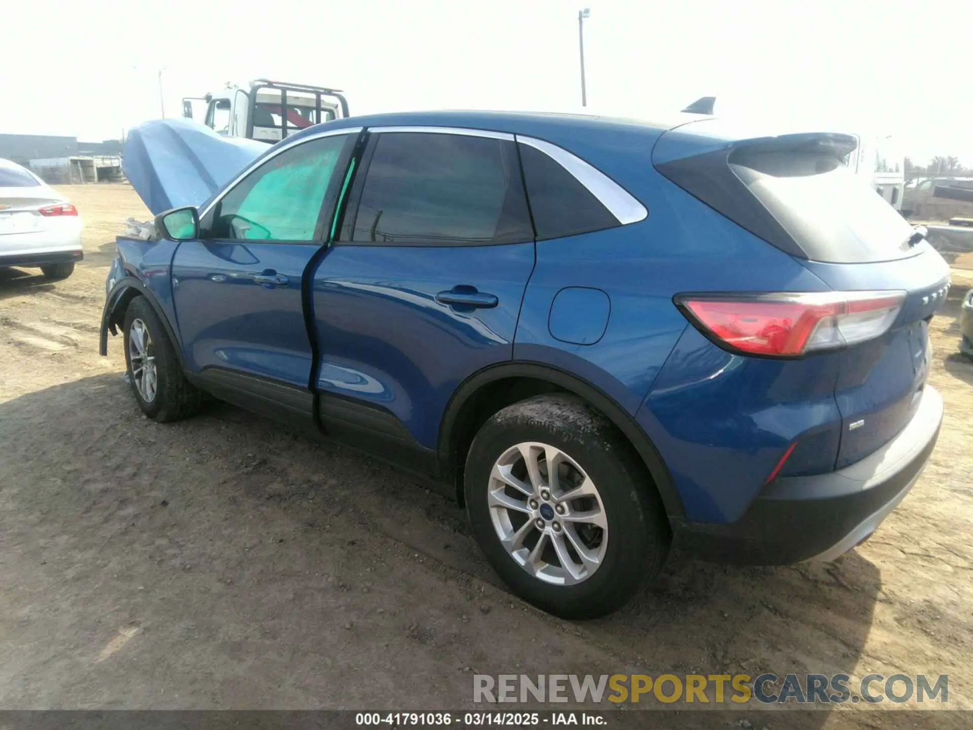 3 fotografías del automóvil dañado 1FMCU9G61NUA91016 FORD ESCAPE 2022
