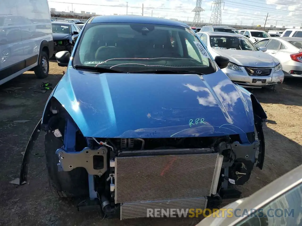5 fotografías del automóvil dañado 1FMCU9G61NUB22605 FORD ESCAPE 2022