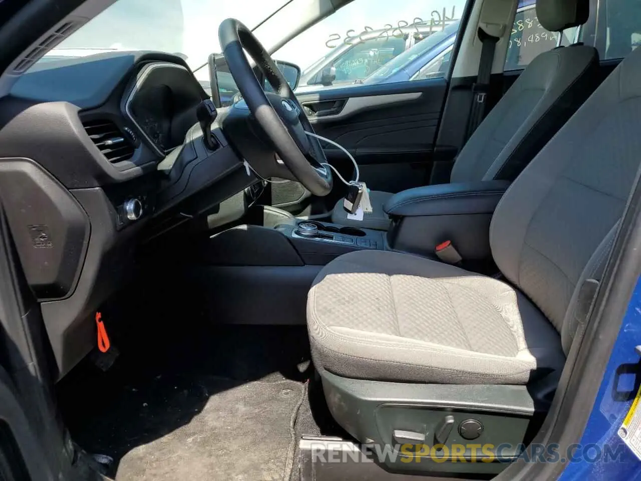 7 fotografías del automóvil dañado 1FMCU9G61NUB22605 FORD ESCAPE 2022