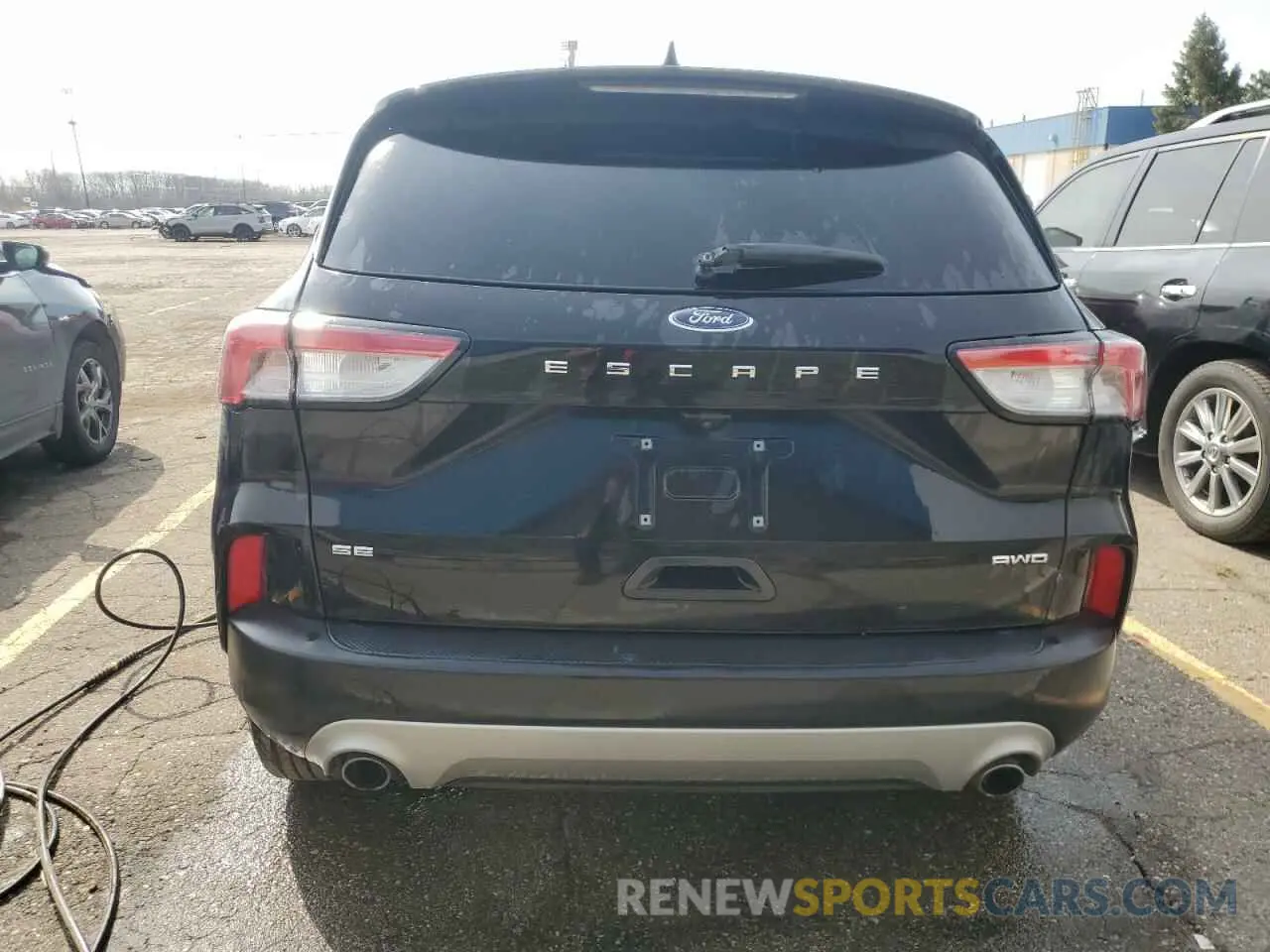 6 fotografías del automóvil dañado 1FMCU9G61NUB69147 FORD ESCAPE 2022