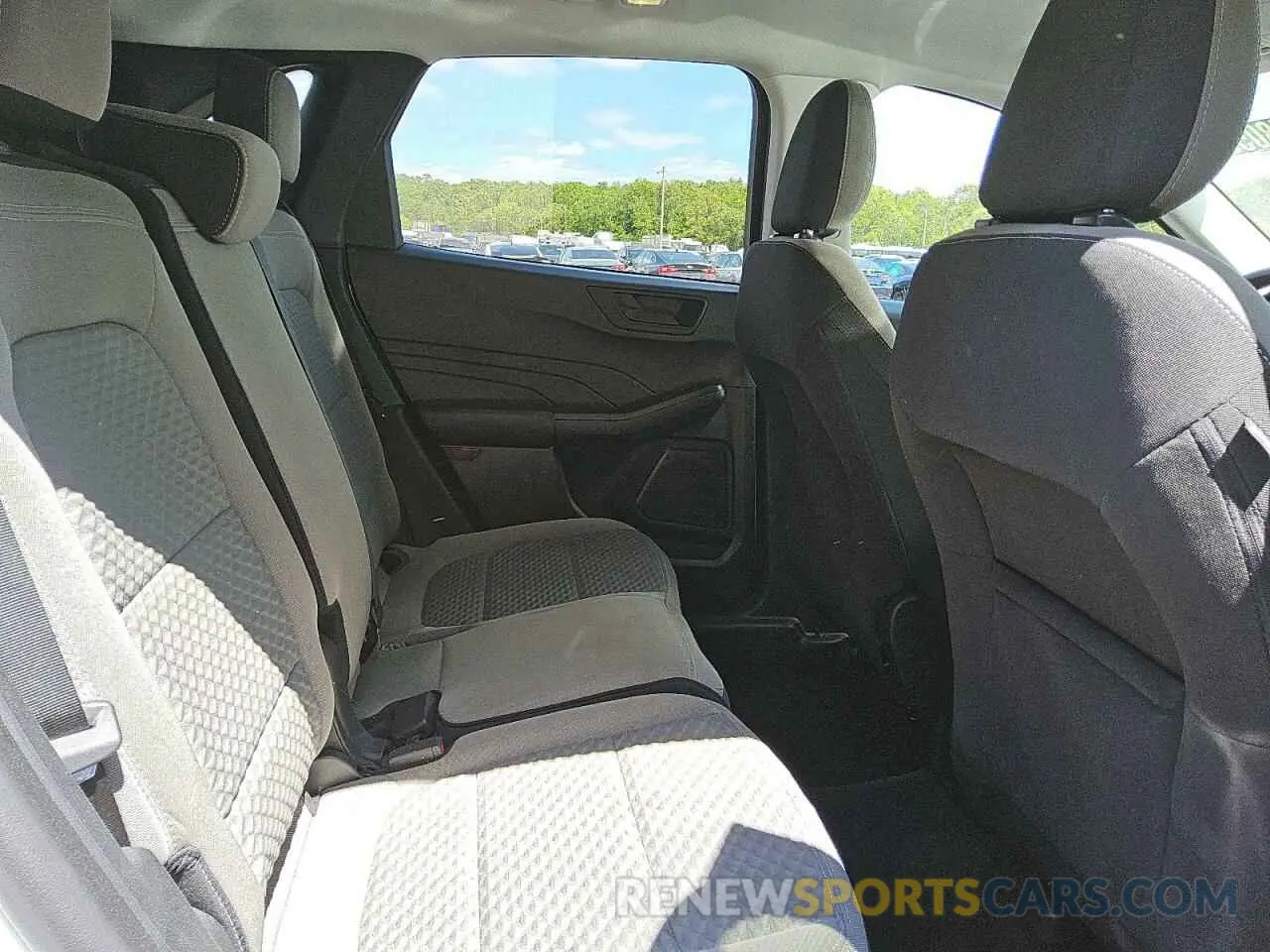11 fotografías del automóvil dañado 1FMCU9G62NUA60454 FORD ESCAPE 2022