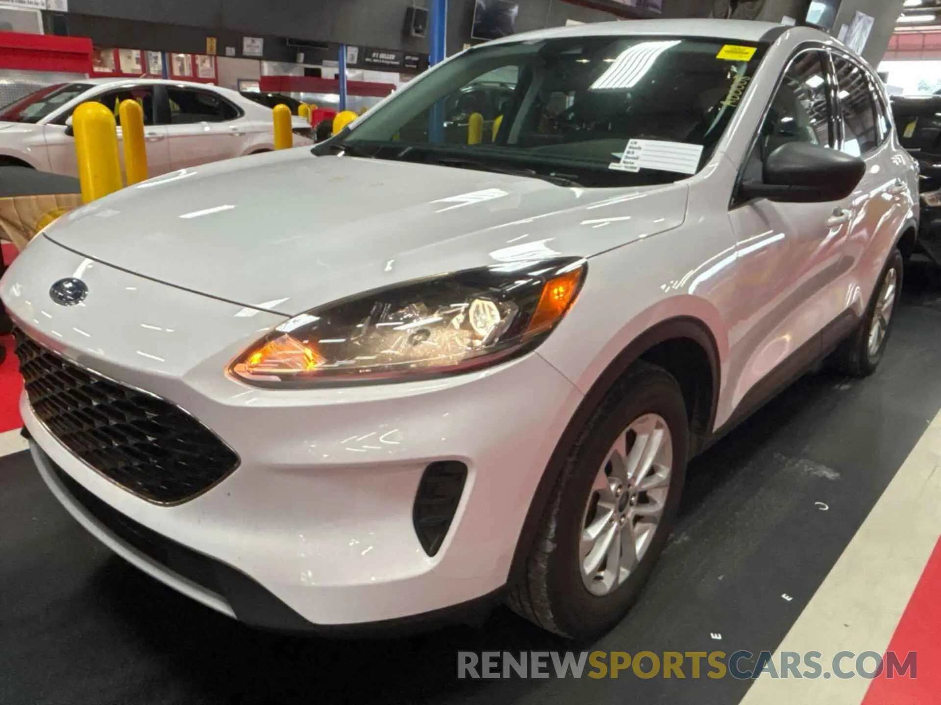 12 fotografías del automóvil dañado 1FMCU9G62NUA68005 FORD ESCAPE 2022