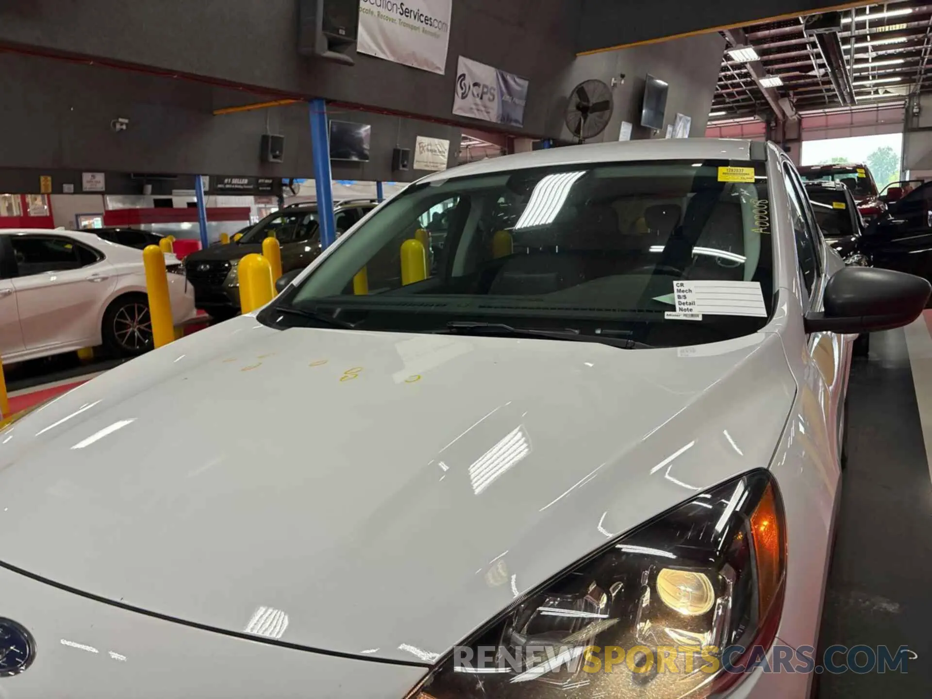 19 fotografías del automóvil dañado 1FMCU9G62NUA68005 FORD ESCAPE 2022