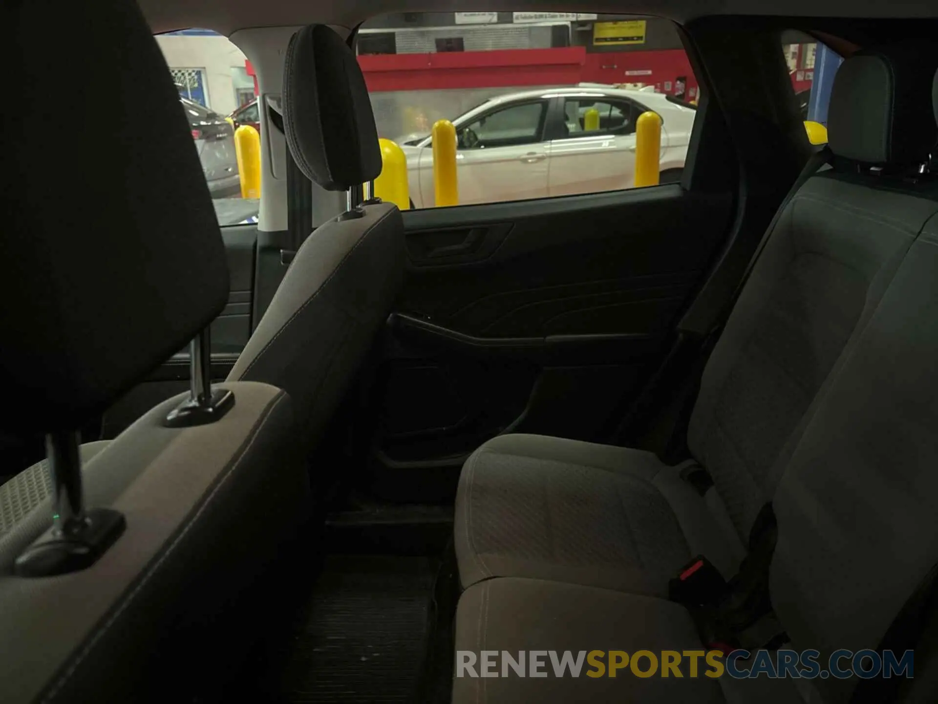 26 fotografías del automóvil dañado 1FMCU9G62NUA68005 FORD ESCAPE 2022