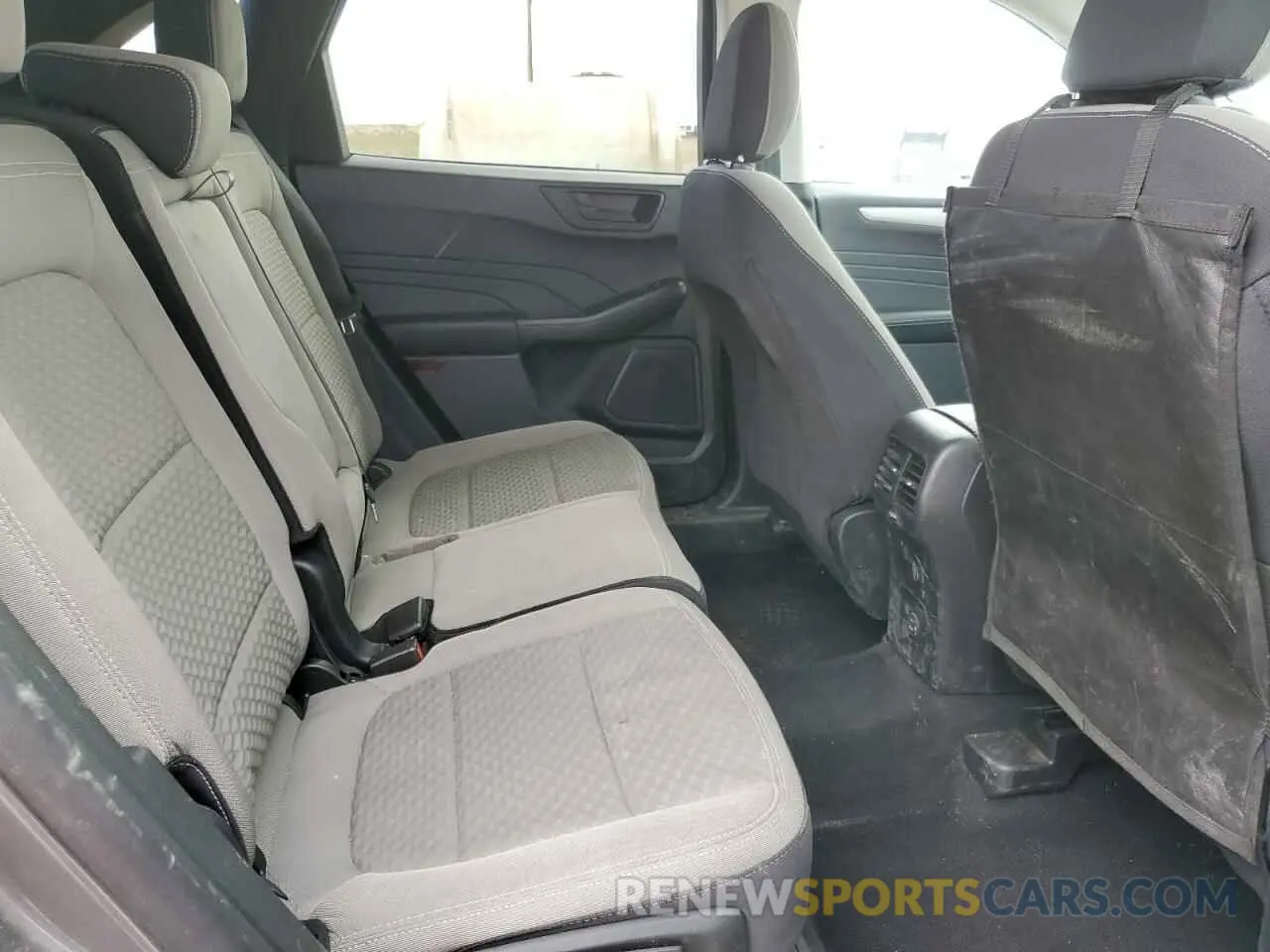 11 fotografías del automóvil dañado 1FMCU9G64NUA01602 FORD ESCAPE 2022