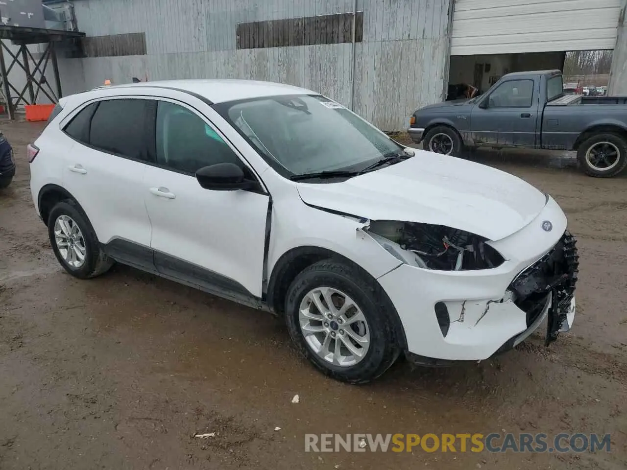 4 fotografías del automóvil dañado 1FMCU9G64NUA44076 FORD ESCAPE 2022