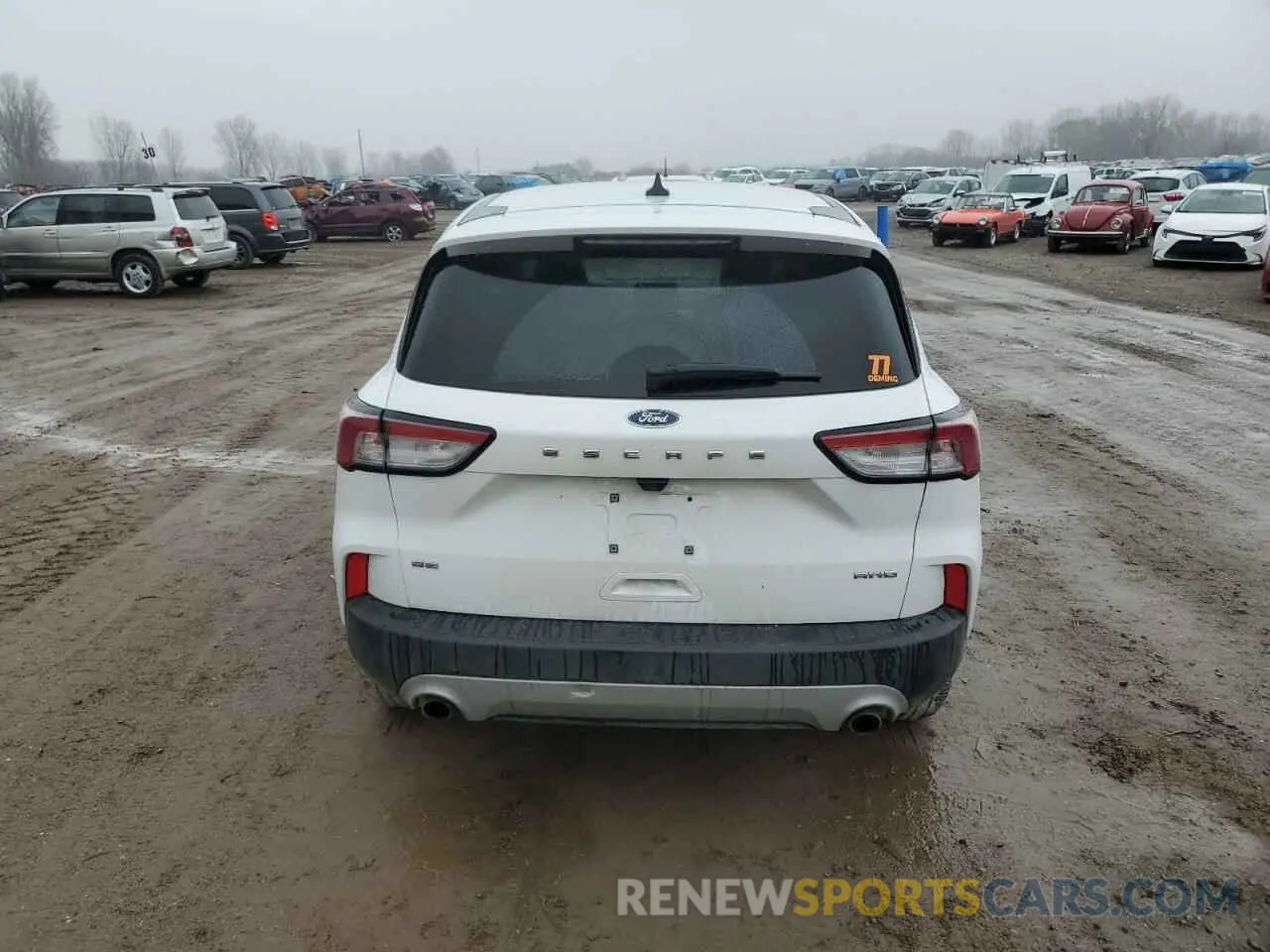 6 fotografías del automóvil dañado 1FMCU9G64NUA44076 FORD ESCAPE 2022