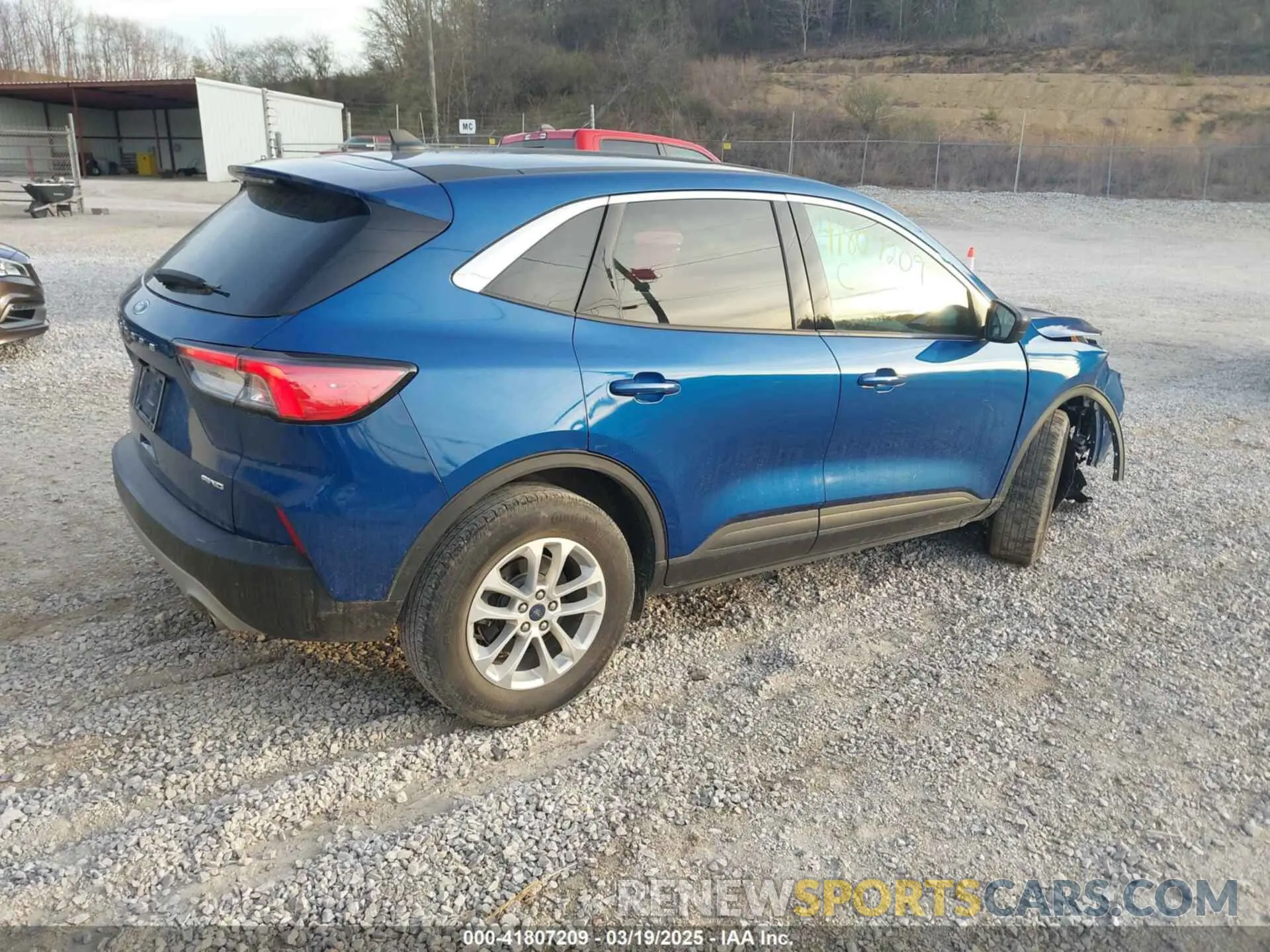 4 fotografías del automóvil dañado 1FMCU9G64NUA65087 FORD ESCAPE 2022