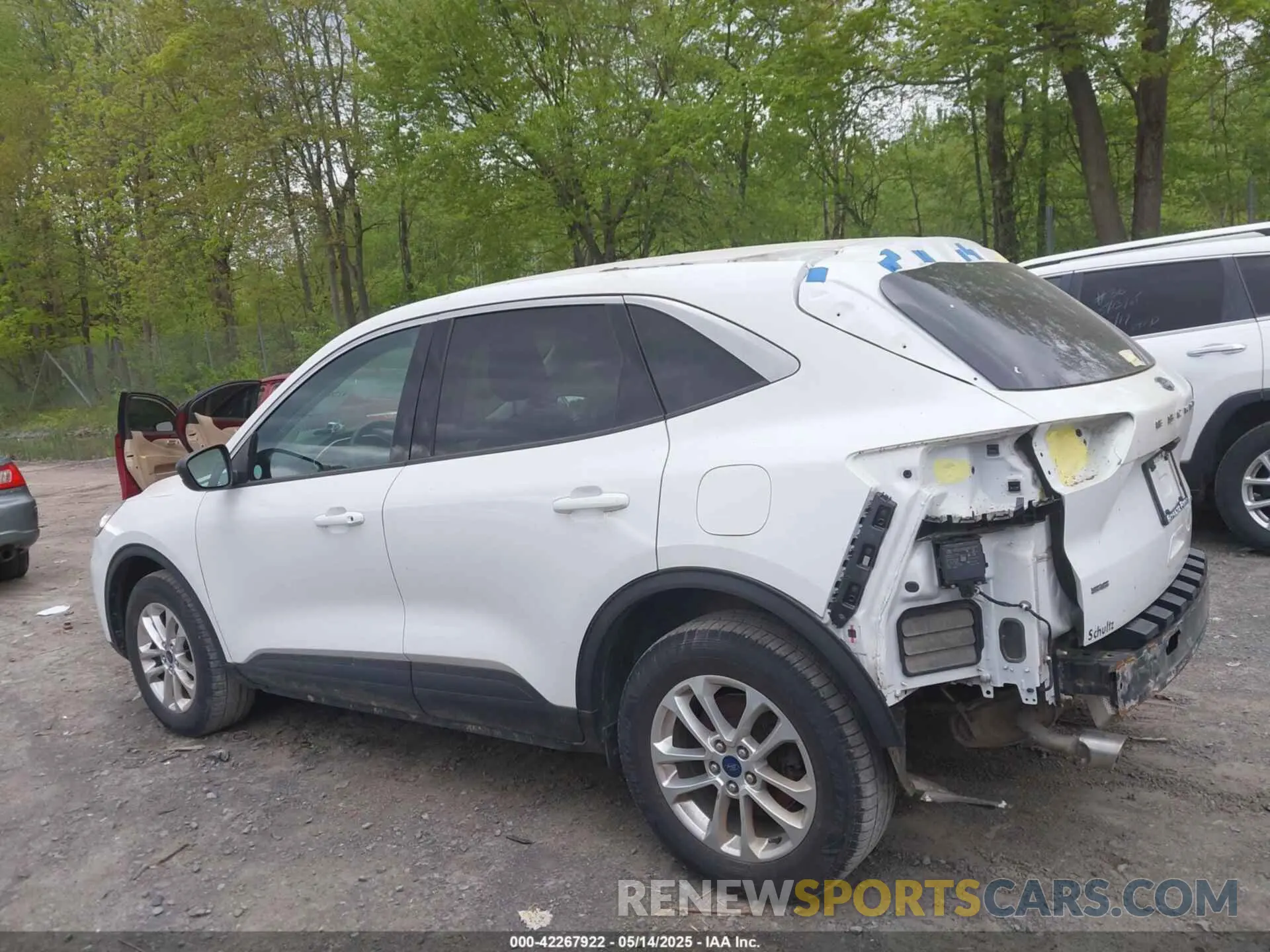 15 fotografías del automóvil dañado 1FMCU9G64NUB41262 FORD ESCAPE 2022