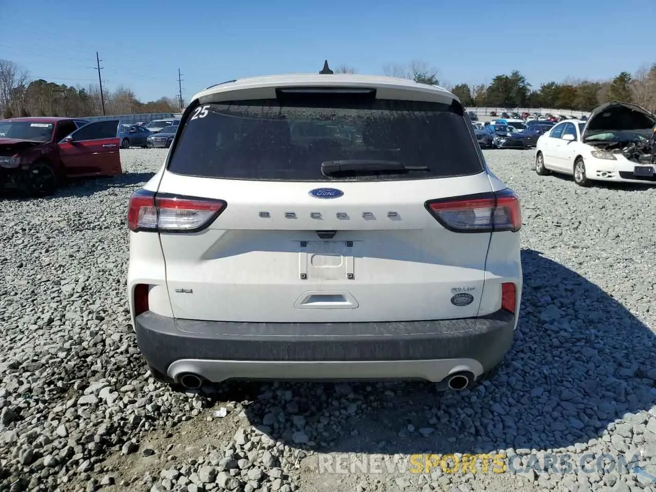 6 fotografías del automóvil dañado 1FMCU9G64NUB59213 FORD ESCAPE 2022