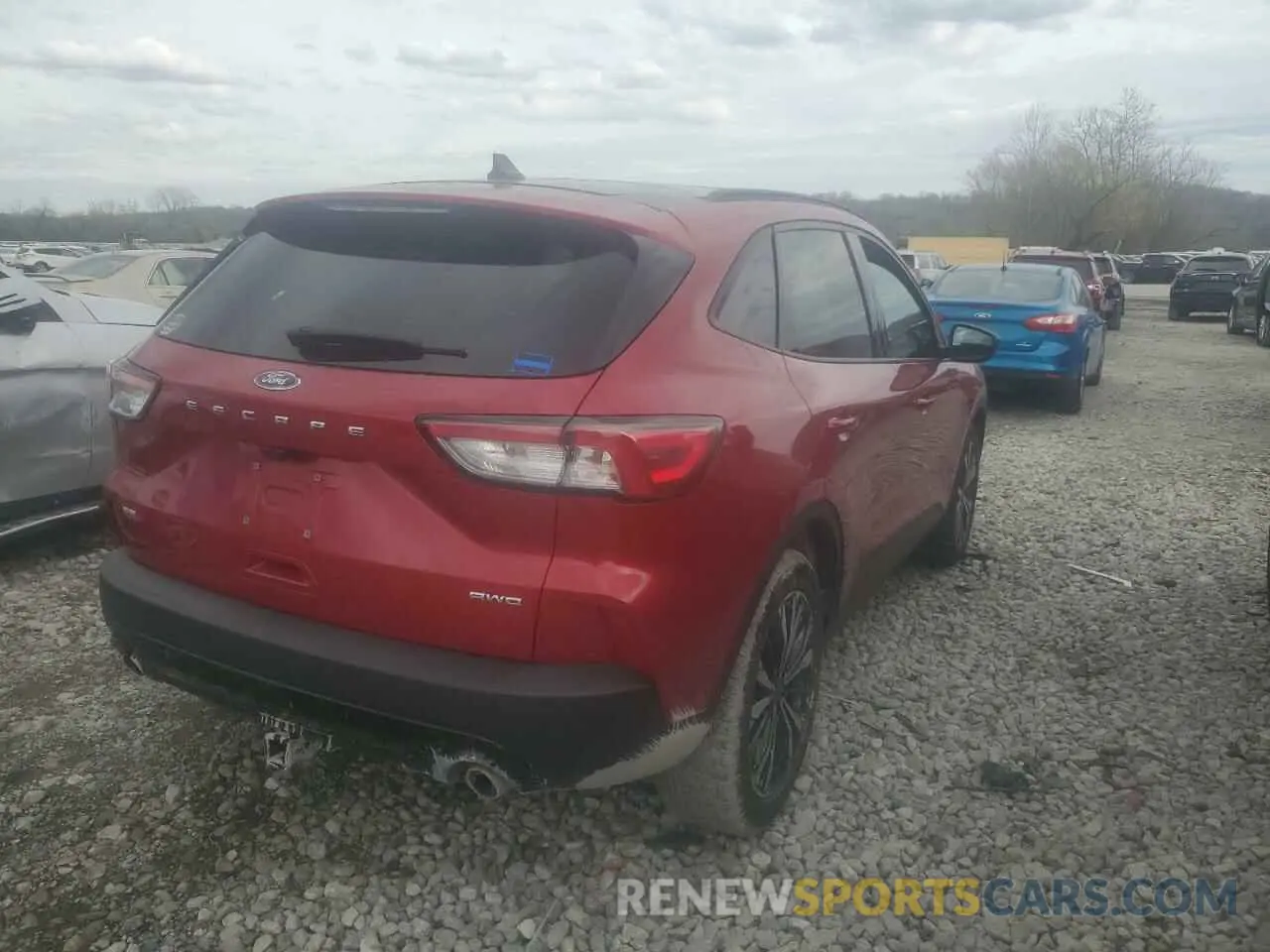3 fotografías del automóvil dañado 1FMCU9G65NUA43311 FORD ESCAPE 2022