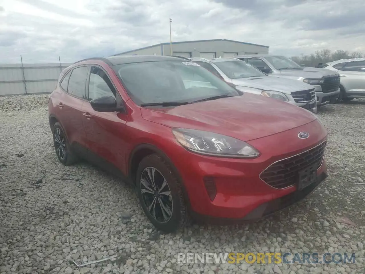 4 fotografías del automóvil dañado 1FMCU9G65NUA43311 FORD ESCAPE 2022