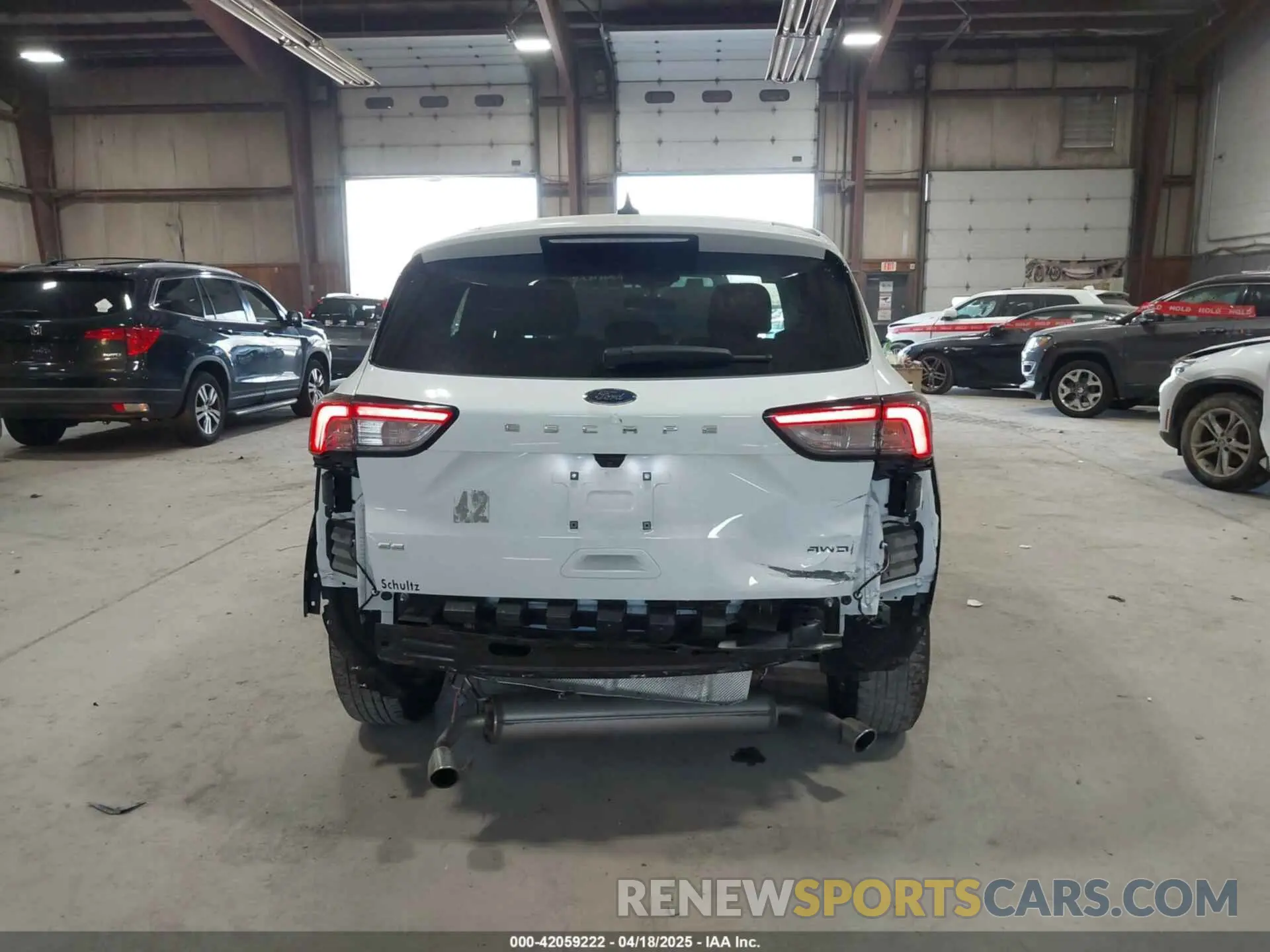 17 fotografías del automóvil dañado 1FMCU9G65NUB12899 FORD ESCAPE 2022