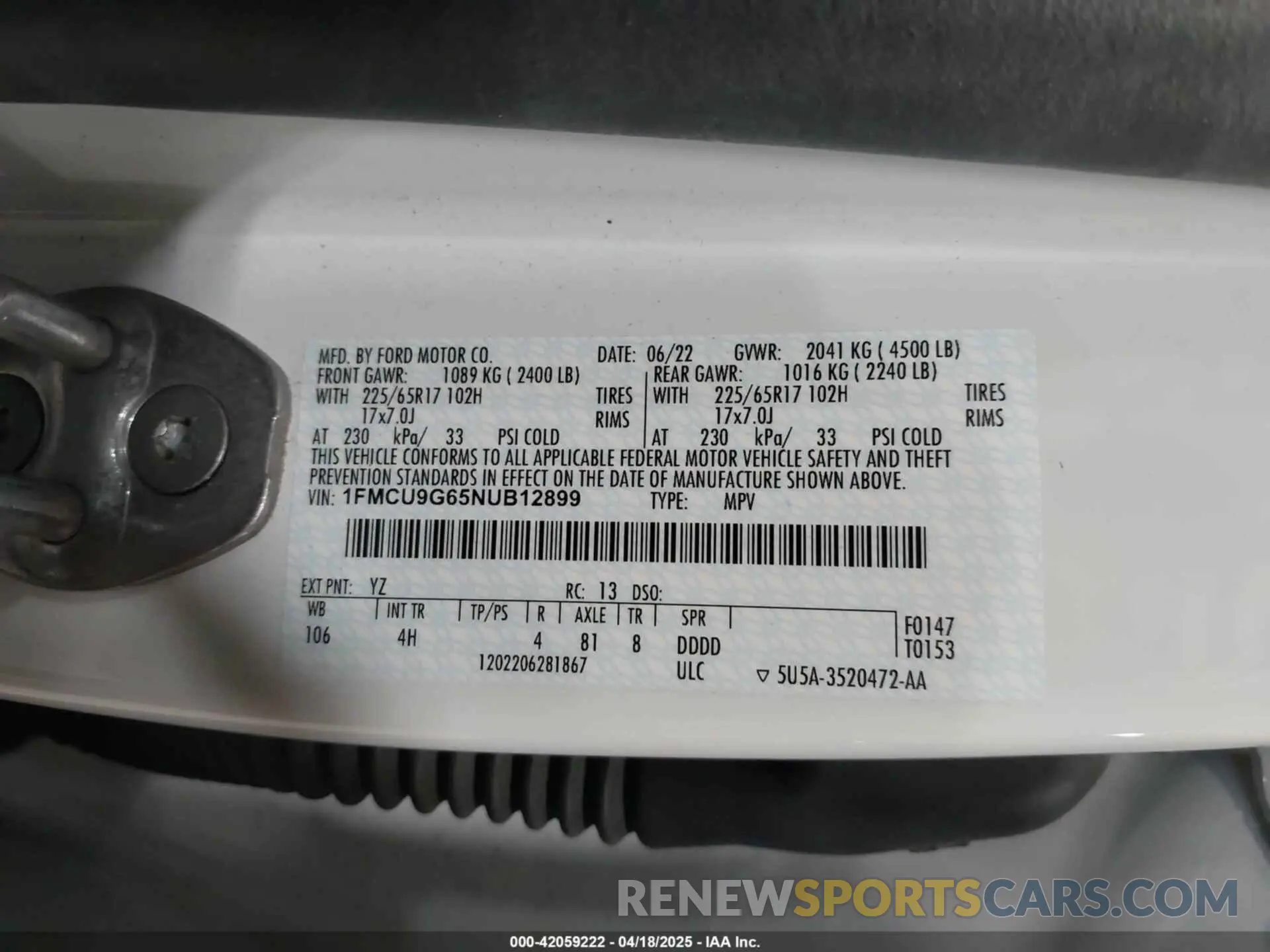 9 fotografías del automóvil dañado 1FMCU9G65NUB12899 FORD ESCAPE 2022