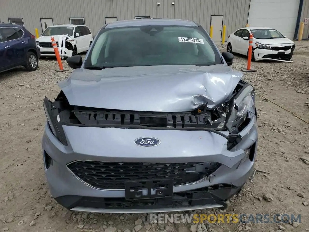 5 fotografías del automóvil dañado 1FMCU9G65NUB24163 FORD ESCAPE 2022
