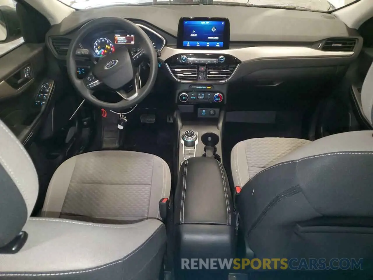 8 fotografías del automóvil dañado 1FMCU9G66NUA60943 FORD ESCAPE 2022