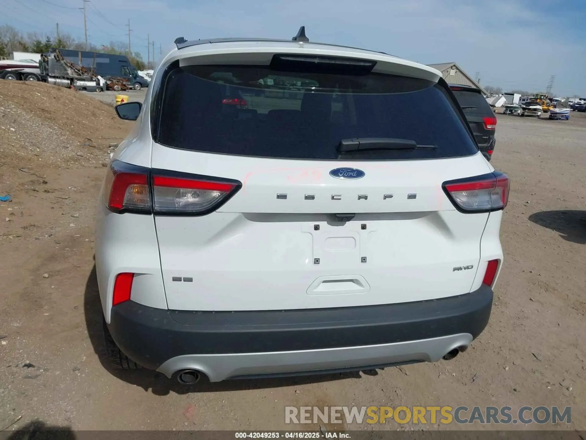 16 fotografías del automóvil dañado 1FMCU9G66NUA79069 FORD ESCAPE 2022