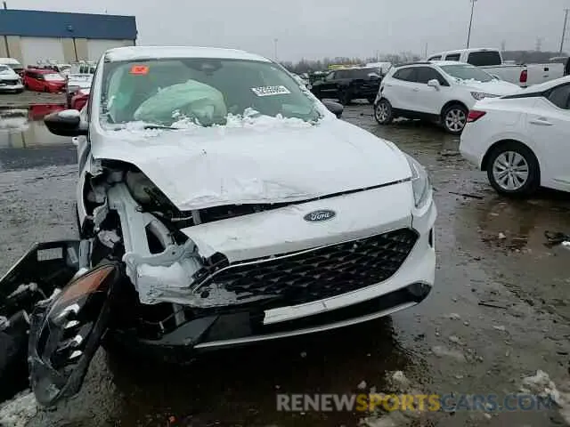 11 fotografías del automóvil dañado 1FMCU9G66NUB79754 FORD ESCAPE 2022