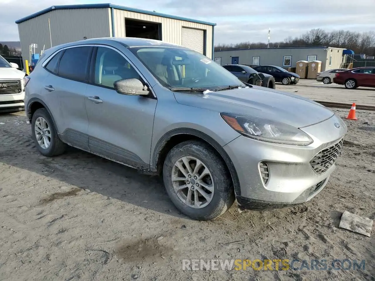 4 fotografías del automóvil dañado 1FMCU9G67NUA64788 FORD ESCAPE 2022