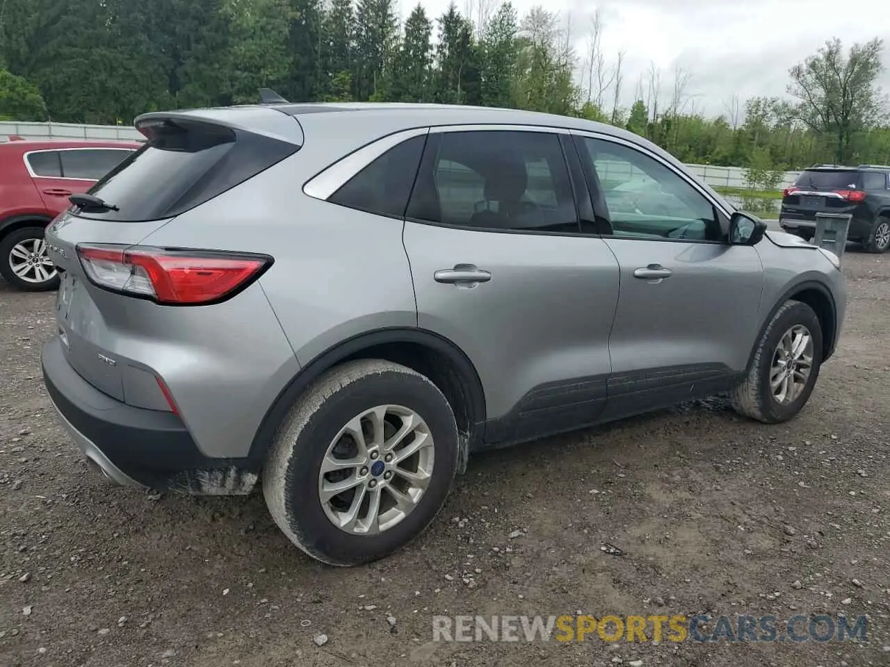 3 fotografías del automóvil dañado 1FMCU9G67NUC02278 FORD ESCAPE 2022